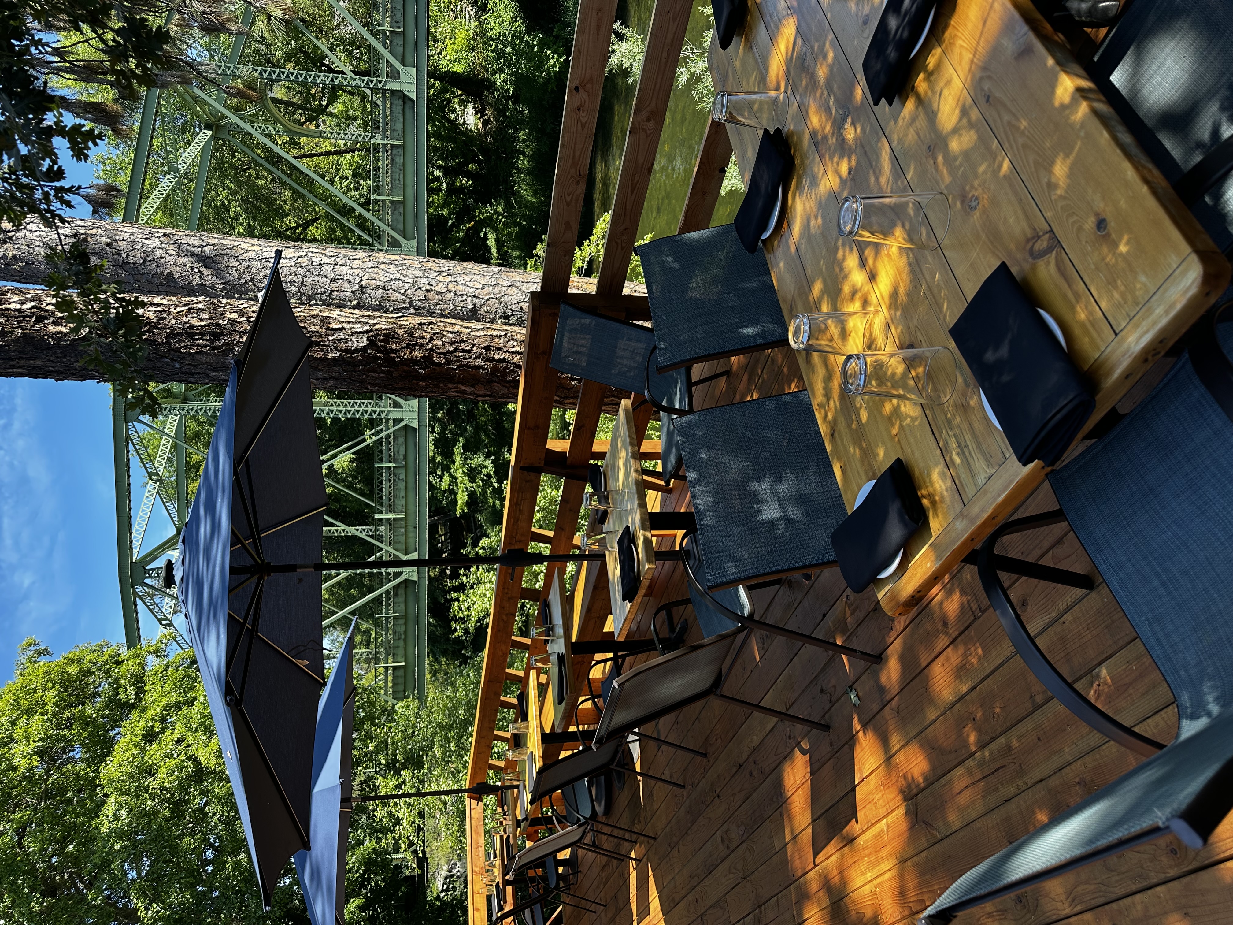 The outdoor dining room at The Lindsay